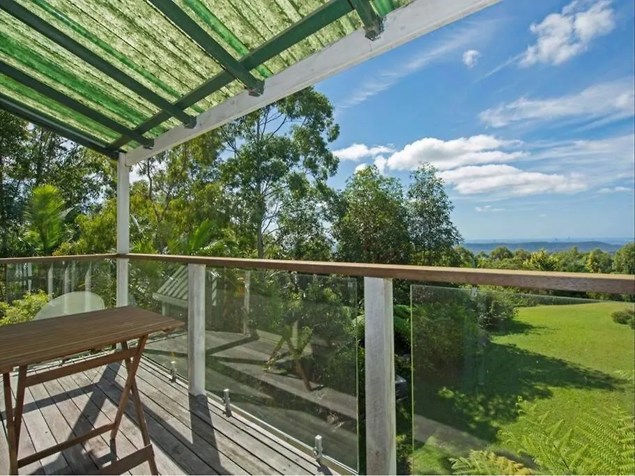 Guest house Spectacular Gold Coast Skyline Views Hotel Mount Tamborine